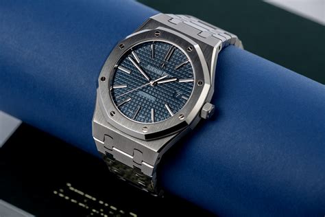 audemars piguet 15400 blue dial|audemars piguet cufflink.